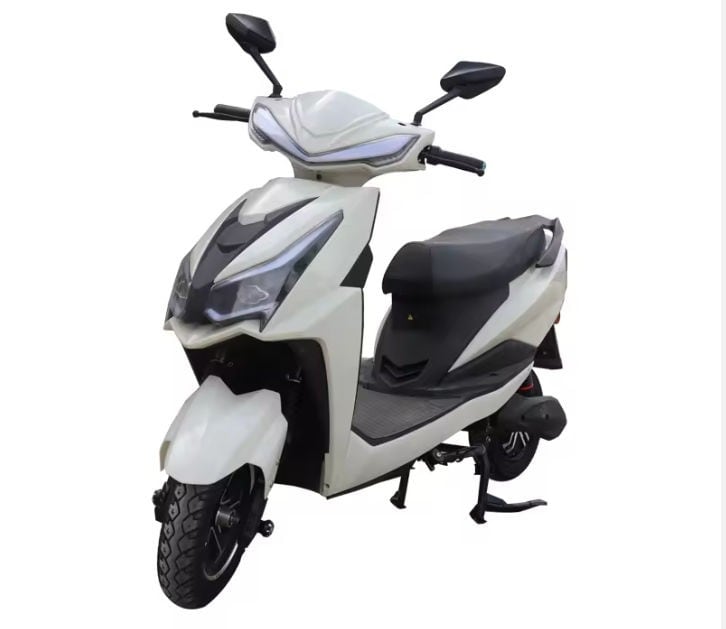 Imitazioni ben riuscite, elettriche low cost e moto a 1.000 dollari: le due ruote in vendita su Alibaba 